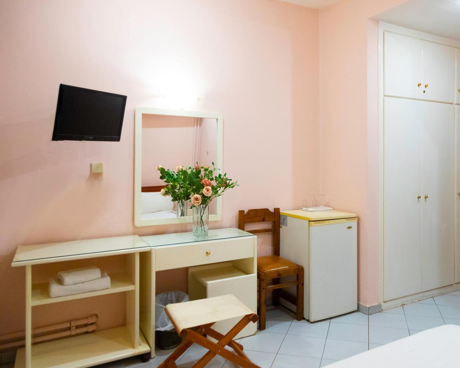 Hotel Avra Kardítsa المظهر الخارجي الصورة