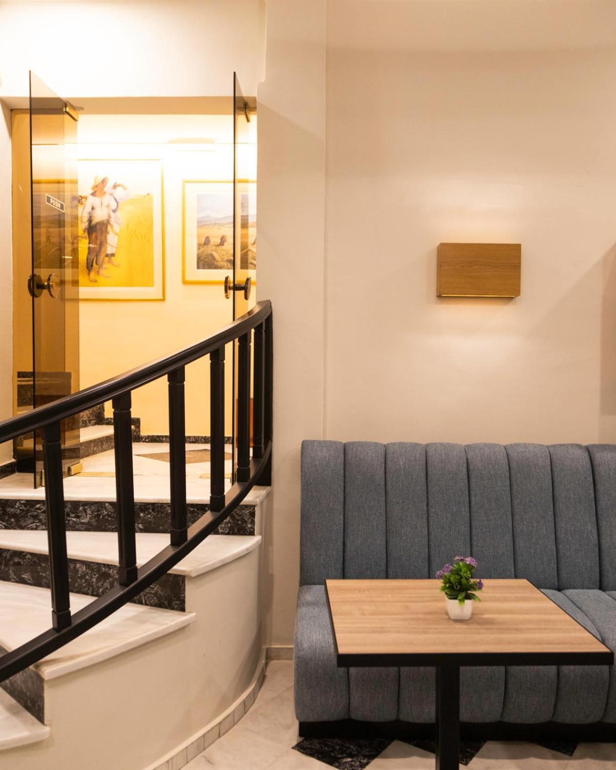 Hotel Avra Kardítsa المظهر الخارجي الصورة
