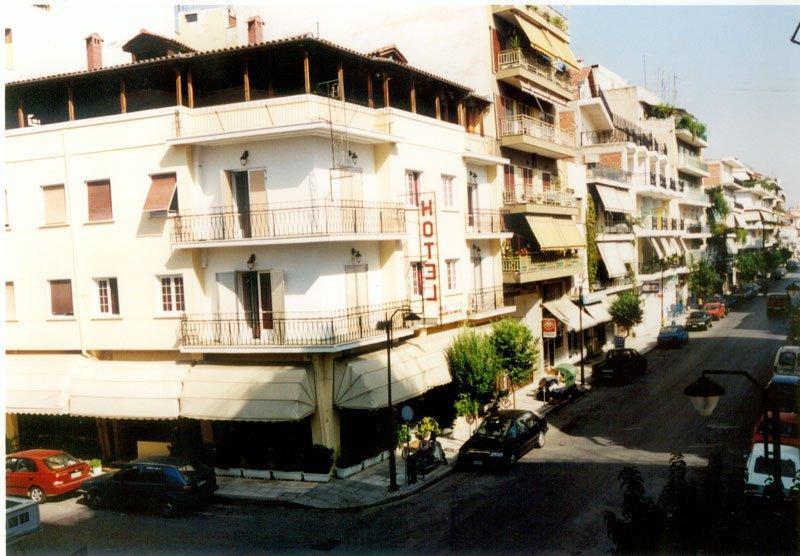 Kardítsa Hotel Avra المظهر الخارجي الصورة